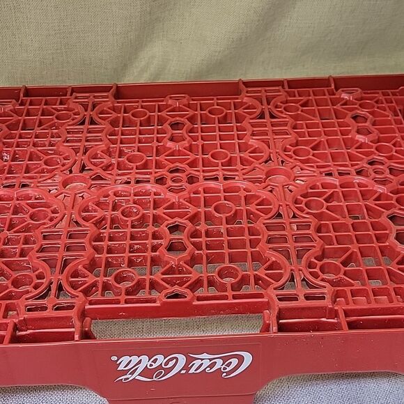 Coke Coca Cola Collectible Vintage Plastic Tray Crate Stackable 18” x 12” - Picture 8 of 9
